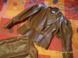 tailleur-cuir-2-320x200.jpg